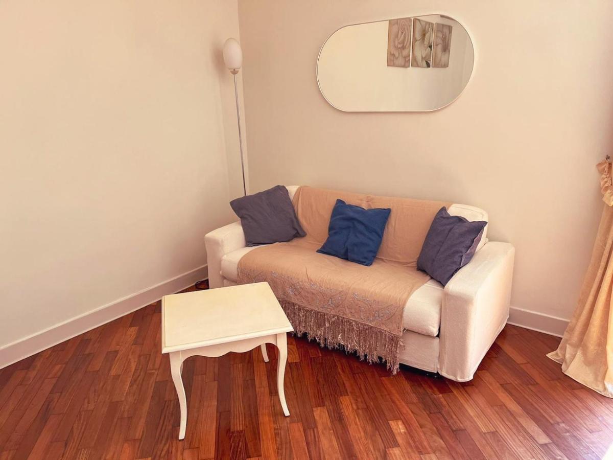 Chez Marie Napoli Apartment ภายนอก รูปภาพ