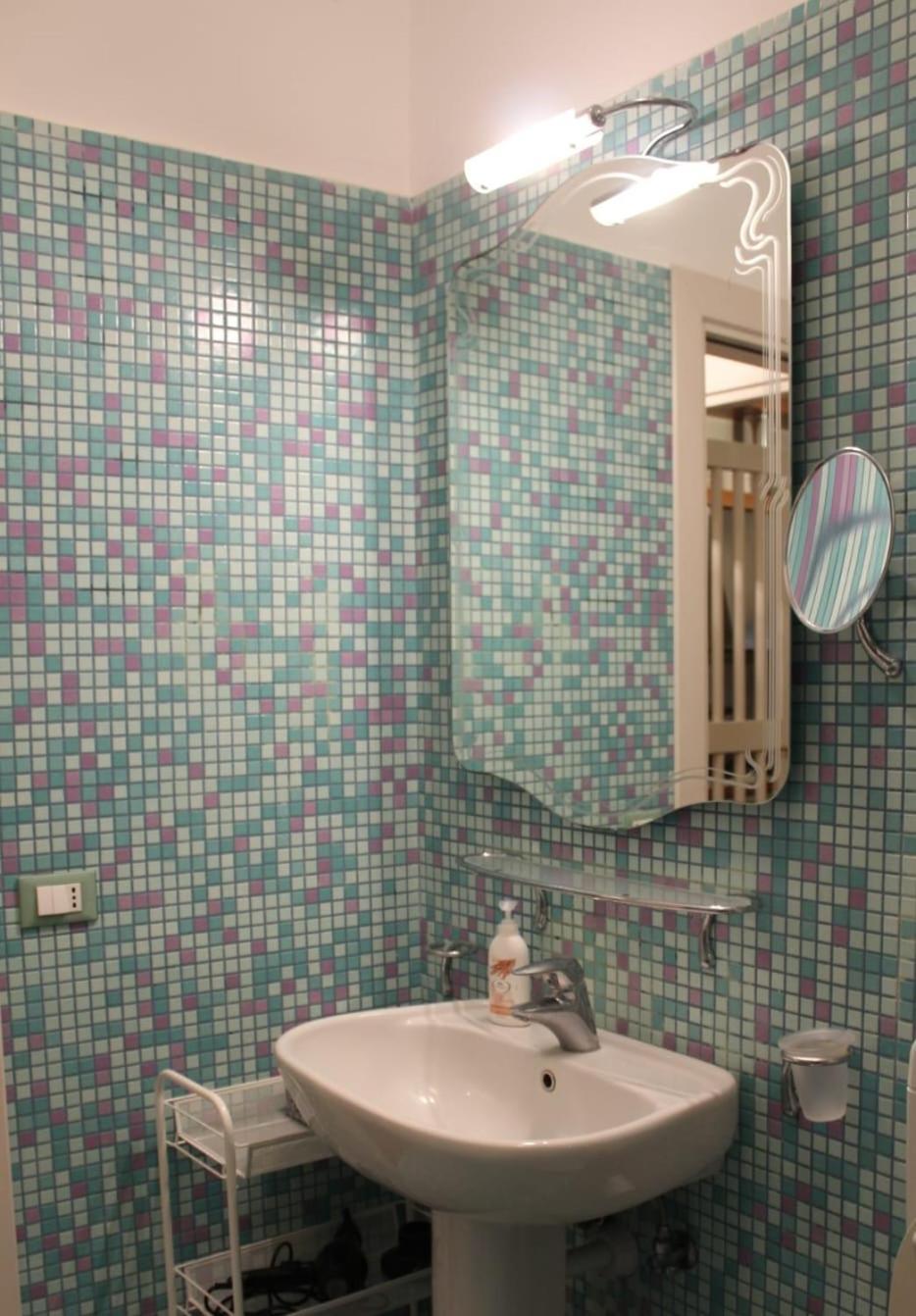 Chez Marie Napoli Apartment ภายนอก รูปภาพ