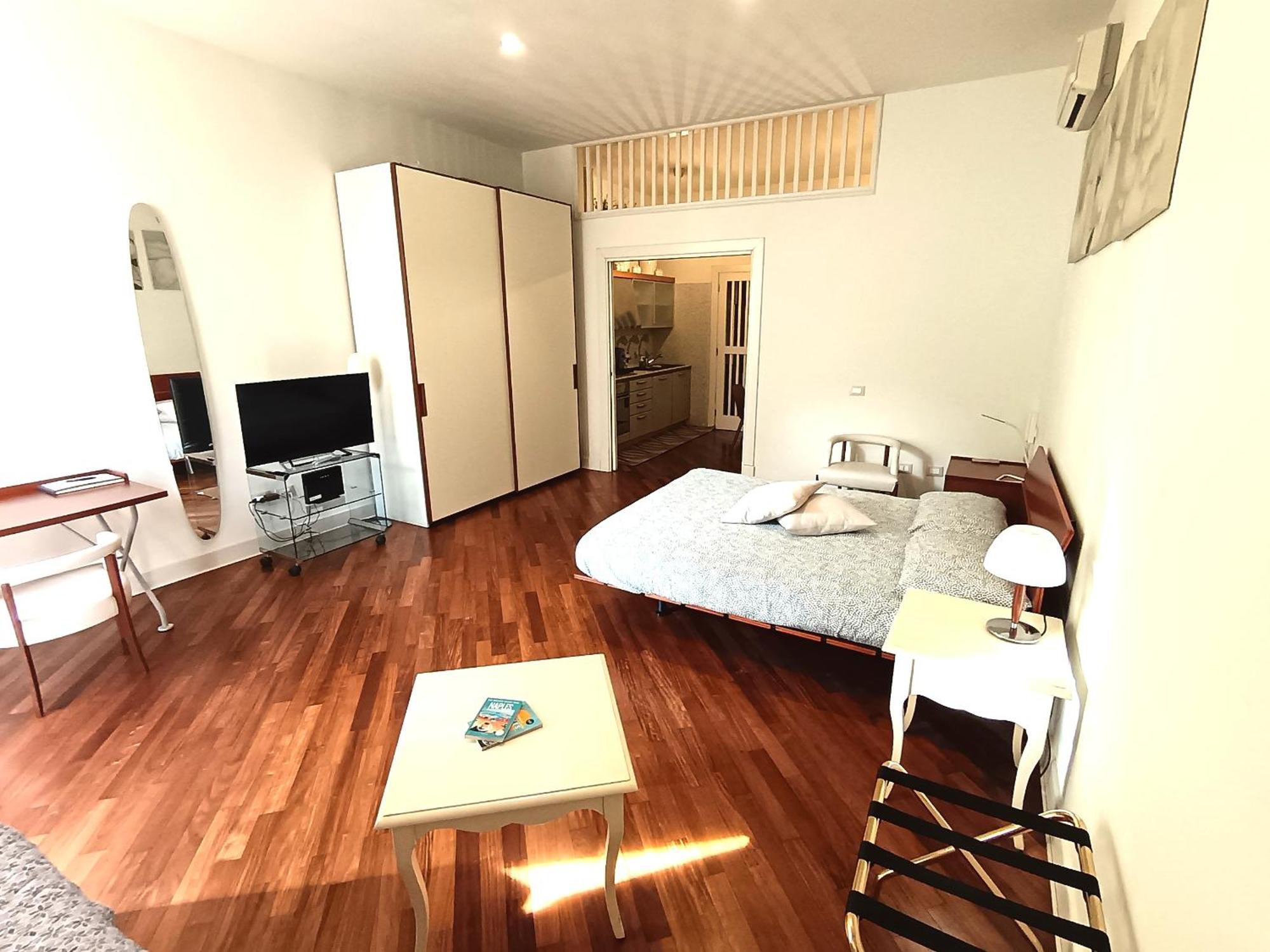 Chez Marie Napoli Apartment ภายนอก รูปภาพ